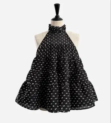 sheller airy dot flare tops