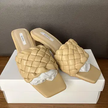 7cm 힐 여성용 샌들 베이지 새상품급