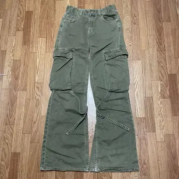 ZARA 플레어 카고 팬츠