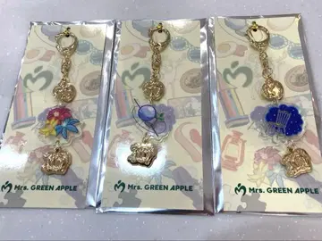 Mrs. GREEN APPLE 랜덤 참 키링 3세트