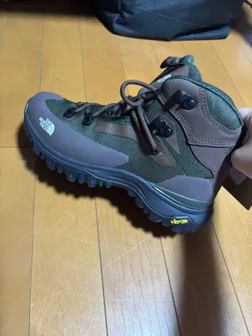 The North Face 등산화 브라운/그린