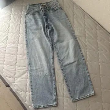 Levi's 리바이스 라이트 블루 배기 데님 24