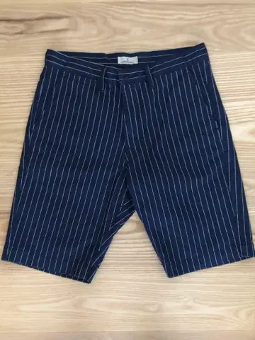 JAPAN BLUE JEANS ( 재팬블루진 ) 하프 팬츠