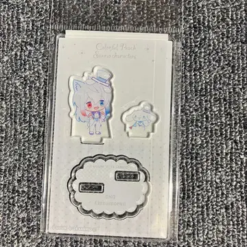 컬러풀피치 산리오 콜라보 아크릴 스탠드 도누크