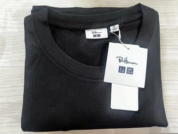 UNIQLO 론 헤르만 티셔츠