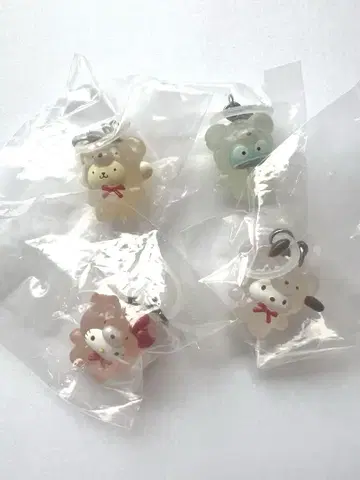 산리오 메지루시 액세서리 라떼 곰 키티 푸딩 포차코 4종 세트