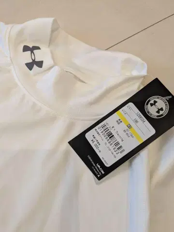 택 포함 새상품 Under Armour HeatGear 컴프레션 M