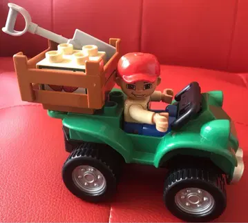 LEGO 듀플로 트럭 & 어른 피겨 세트