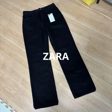ZARA 이번 시즌 하이라이즈 데님 블랙 40
