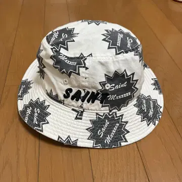 SAINT Mxxxxxx BUCKET HAT 세인트 미카엘 버킷햇