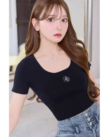 새상품급 Rady 로고 니트탑