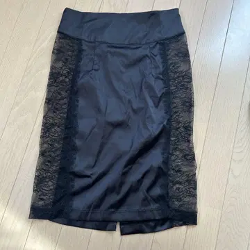 레이스 타이트 스커트 블랙