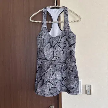 새상품급 lululemon 탱크탑