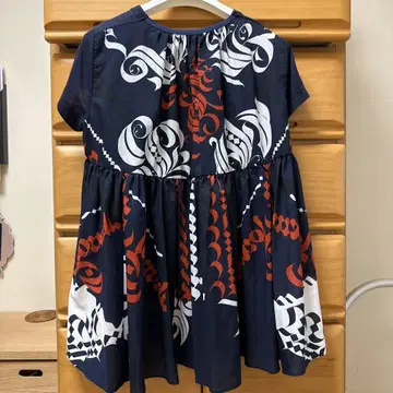 sacai 티셔츠
