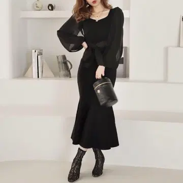 ROYAL PARTY 2021년 제작 시어 슬리브 머메이드 원피스