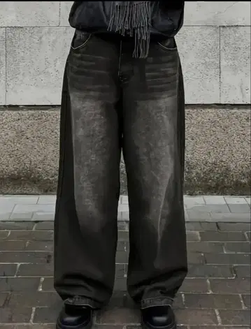 메네스 와이드 데님 팬츠 가공감 있음