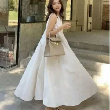 birthdaybash A라인 탱크 OP 에크루