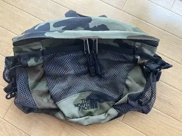 THE NORTH FACE NM07508 바디백 카모 무늬