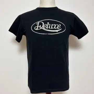 Deluxe 블랙 티셔츠 M 사이즈