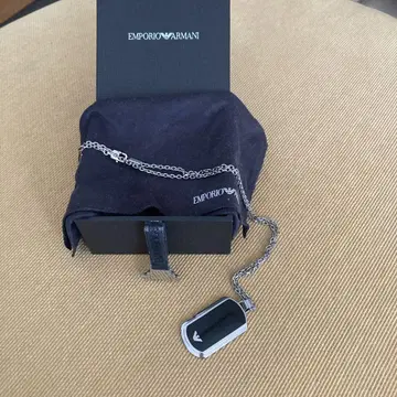Emporio Armani 도그 택 목걸이