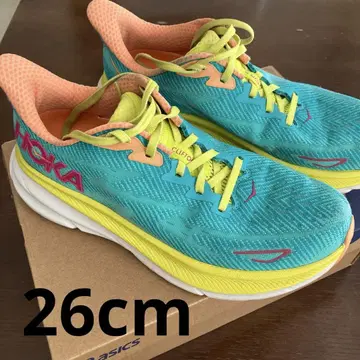 HOKA 클리프톤 9