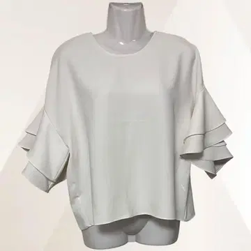 ZARAWOMAN 자라 우먼 블라우스 화이트 여성용 티셔츠 M