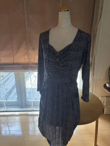 FIFILLES Paris 네이비 미니 하트 무늬 원피스