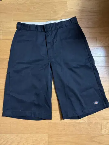 Dickies 블랙 숏팬츠 사이즈 38