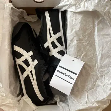 오니츠카타이거 미사용 새상품 스니커즈 24cm