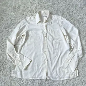 RIAMPLAGE 화이트 셔츠 베이크루즈