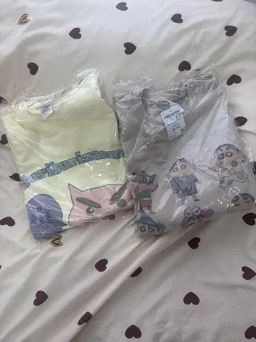 미개봉 새상품 맨투맨 짱구는 못말려 L size