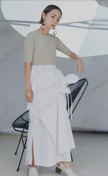 UN3D. 하프 슬리브 숏 니트 탑 언쓰리디