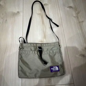 THE NORTH FACE 베이지 숄더백 퍼플 라벨
