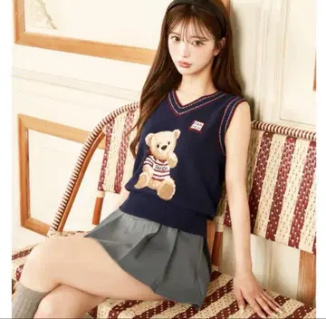 택 포함 새상품 다리치 D 베어 니트 베스트 네이비 FREE