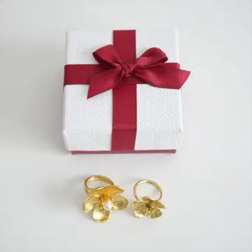 카자비쥬 KAJA BIJOUX 플라워 반지 정가 32000엔