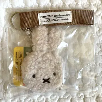 스튜디오 클립 miffy 70주년 기념 스트랩