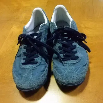PUMA EasyRider B&Y 별주 27cm