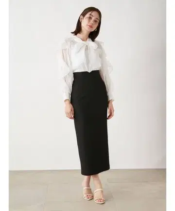 새상품급 SNIDEL 스나이델 심플 타이트 스커트