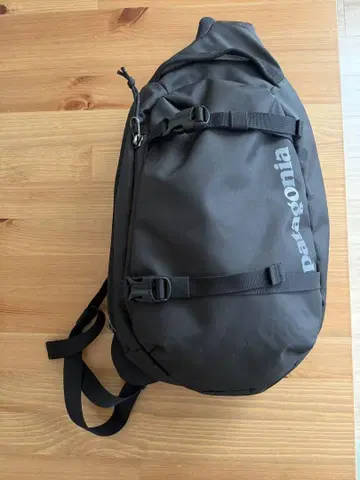 Patagonia 아톰 슬링 8L