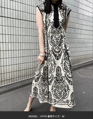 Ameri DAMASK EMBROIDERY LINEN DRESS
