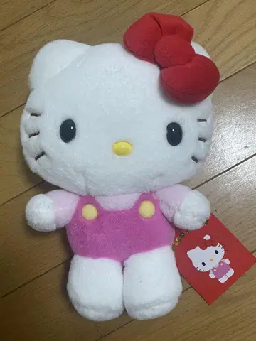 헬로키티 봉제 인형