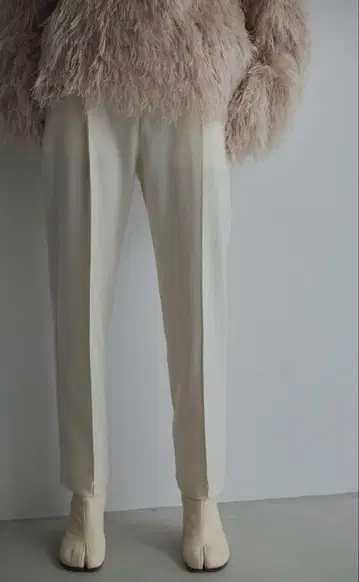 nala 테이퍼드 웜 팬츠