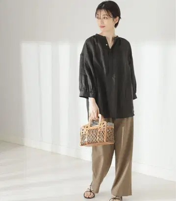 [무료배송] LE GLAZIK 개더넥 블라우스