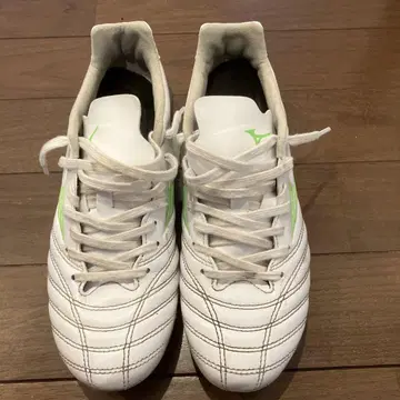 포인트 새상품급 Mizuno Monarcida NEO 축구화 23cm