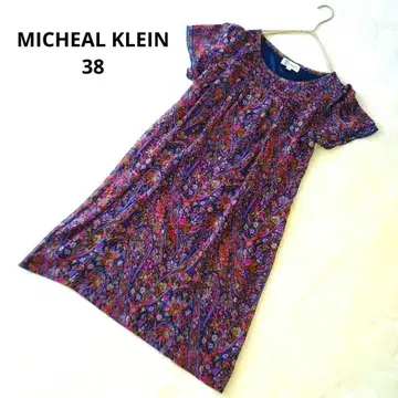 새상품급 MICHEALKLEIN 반팔 원피스 꽃무늬 올 패턴 보라색 38