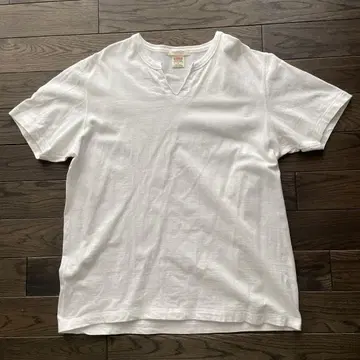 반스 아웃피터스 Skipper Neck 티셔츠