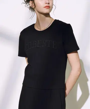 RIKKA FEMME 반팔 티셔츠 리브 자수 티셔츠 RF25SS14