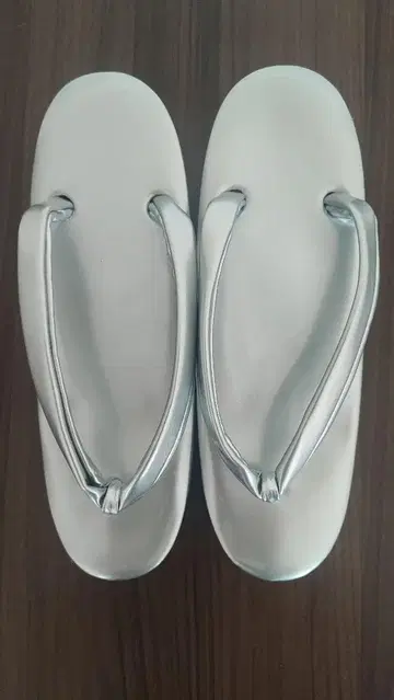 은색 조리 L 사이즈 23cm