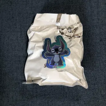 52TOYS 스티치 Learn to Hug