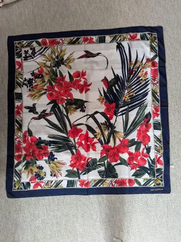 플라워 무늬 스카프 약 90cm x 90cm